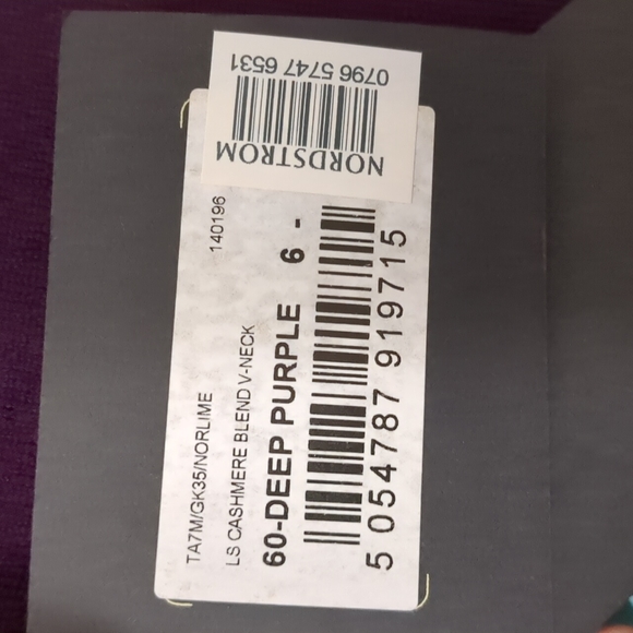 (NWT) Ted Baker London Long Sleeve Cashmere Blend V Neck Men's Size (6) … - Picture 3 of 5